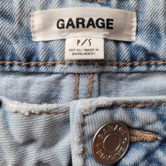 GARAGE Denim Skirt ✨ - Picture 2 of 5